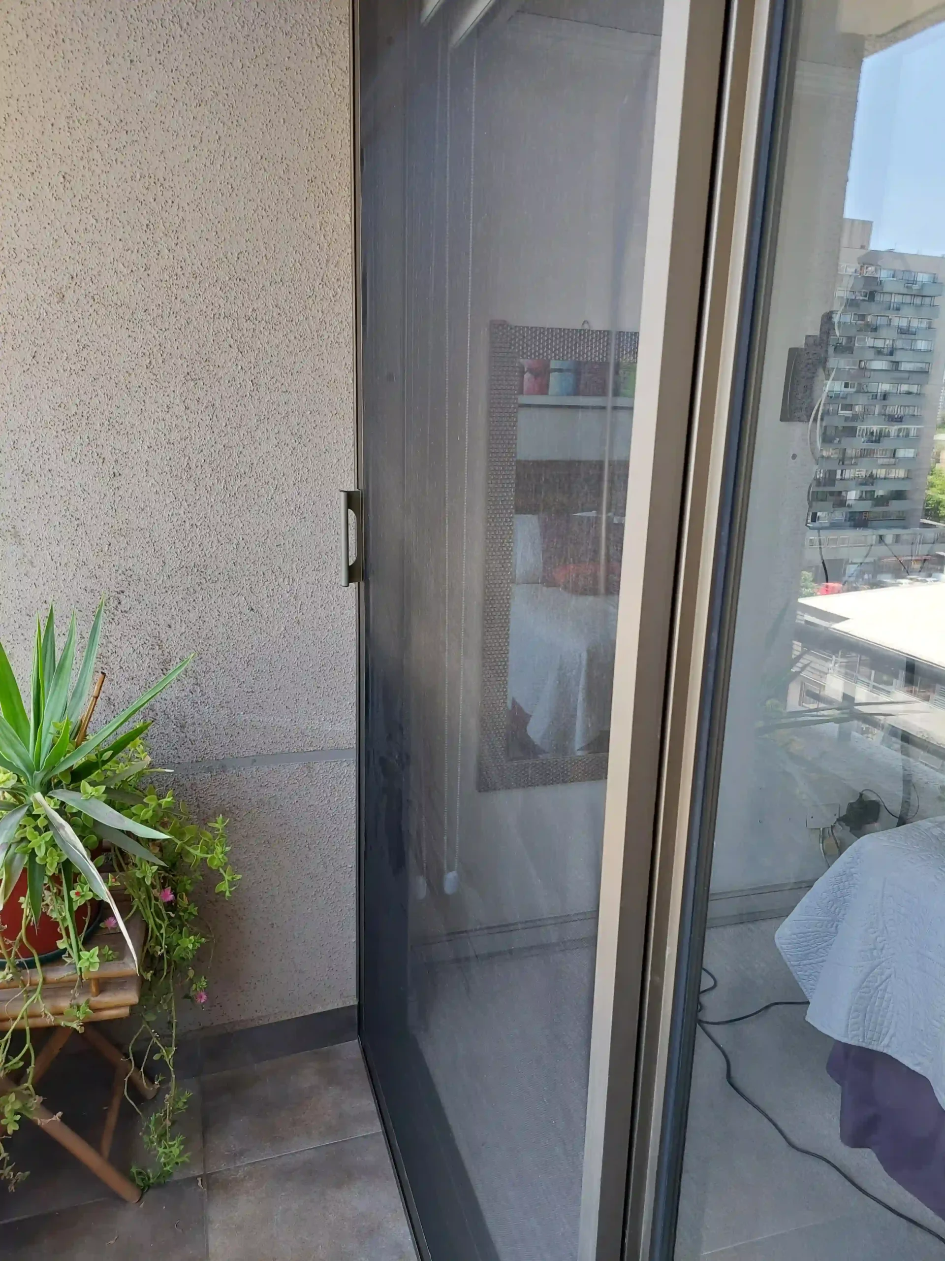 mosquitero-corredero-titanio-pro